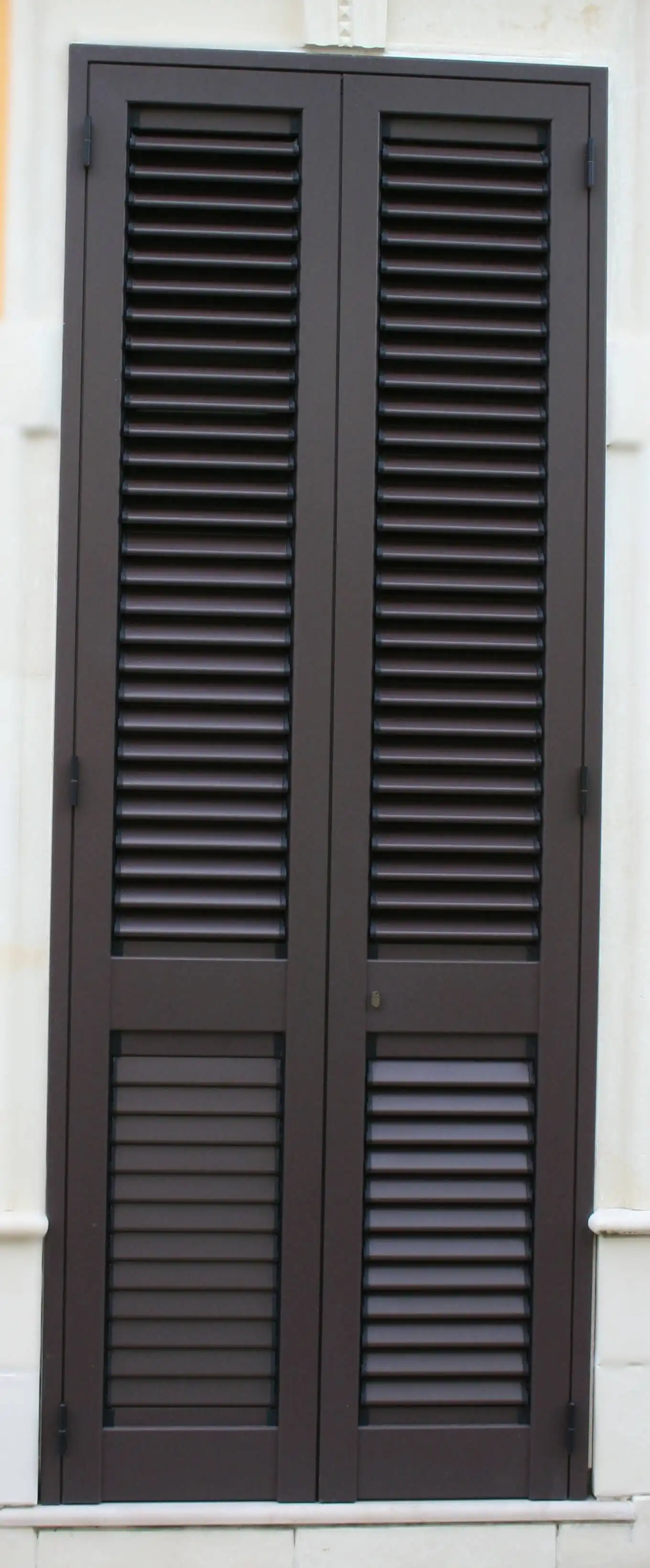 Persiana con attestazione di conformità